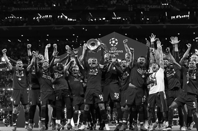 佩蒂特：巴萨仅靠亚马尔无法赢下欧冠，梅西当时也靠众星辅佐