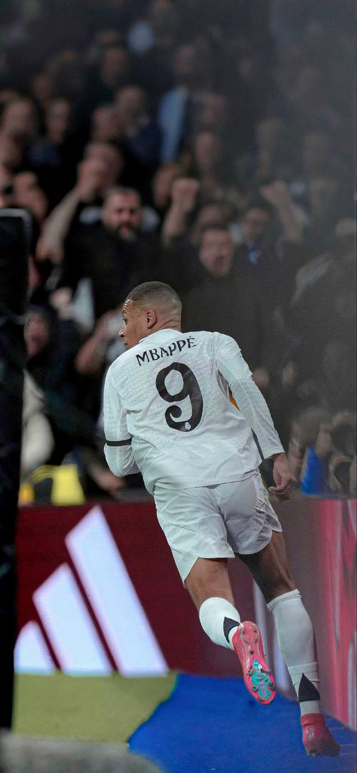 他用表现告诉大家：我是大心脏