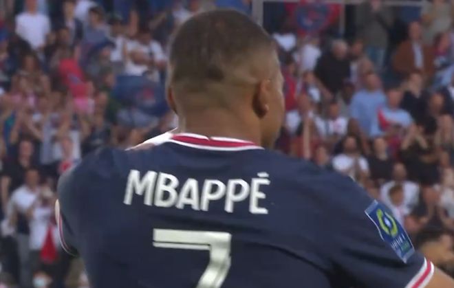 中场组织者如何阅读比赛？