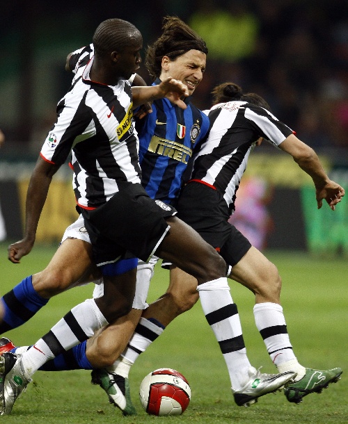 庄宇珊意甲首秀20分精彩集锦欣赏（庄宇珊意甲处子战砍下20分 高光集锦）