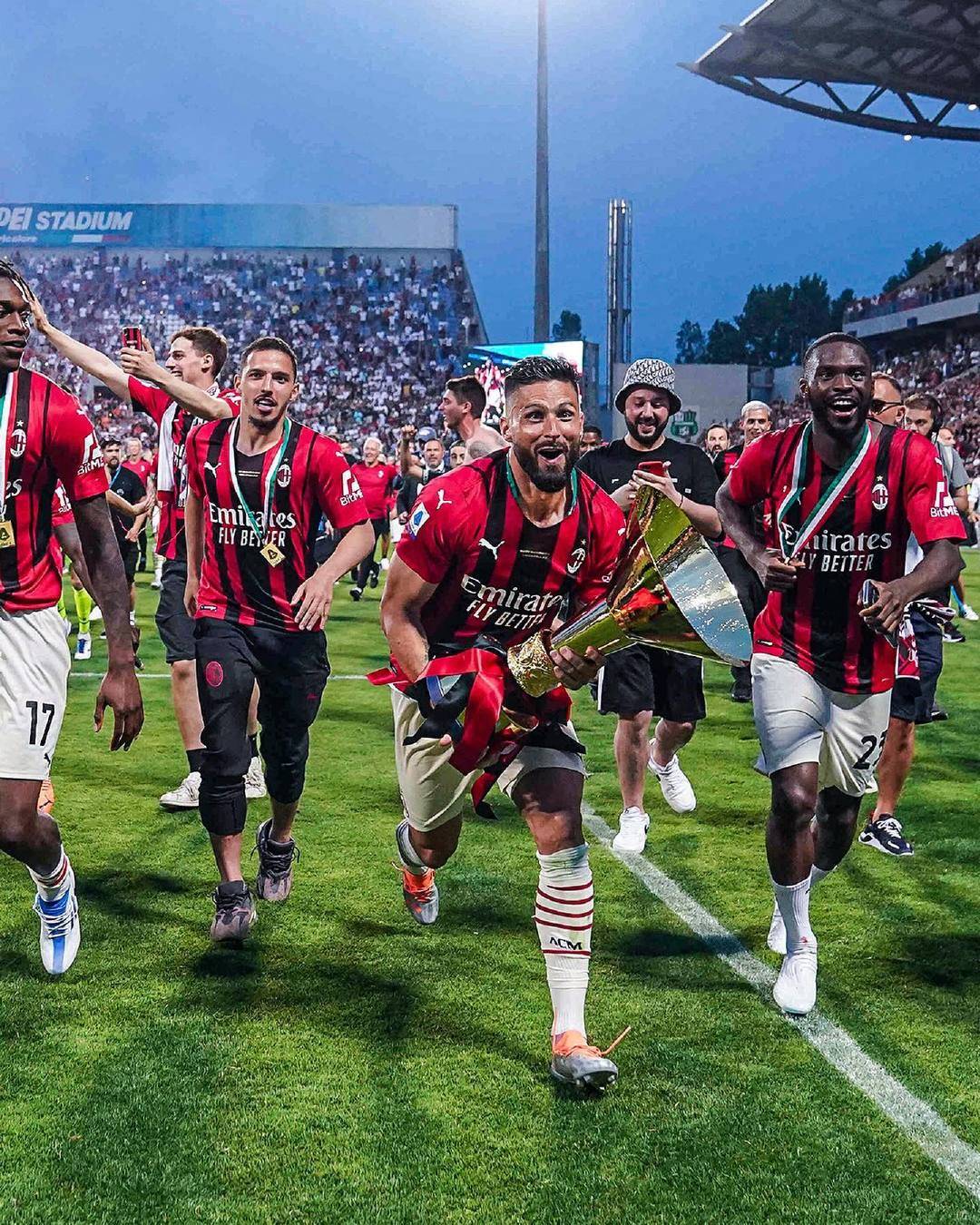 麦迪逊：B费主导了曼联所有的进攻，他是被低估的顶级球员