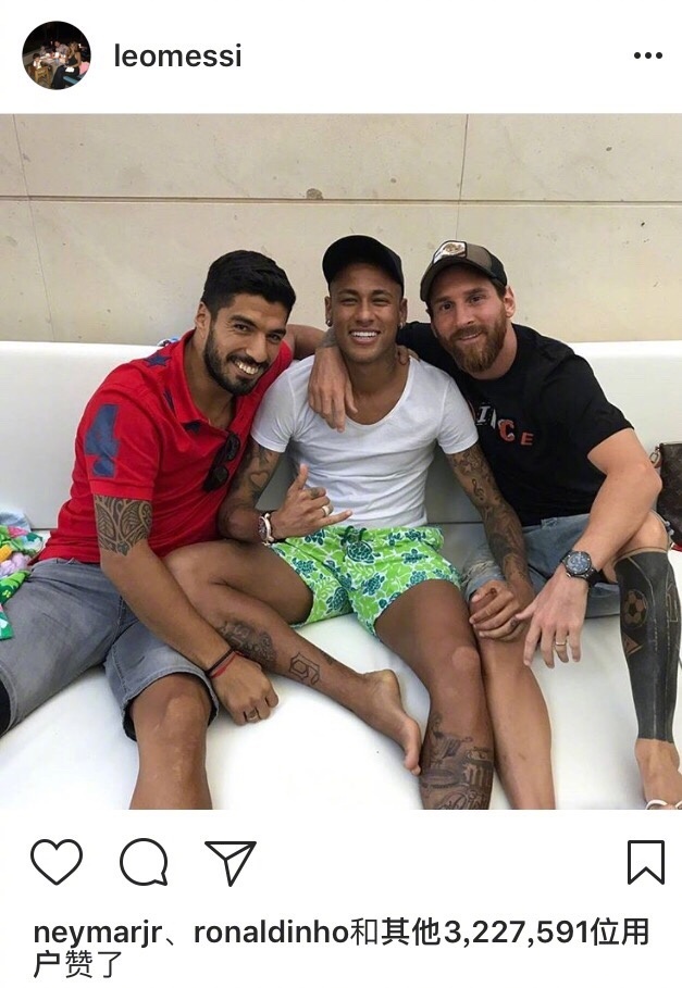 共和报：米兰正加速推进签回蒂亚戈-席尔瓦的交易